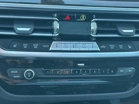 Used 2024 BMW X3 xDrive30i w/ Convenience Package image 23