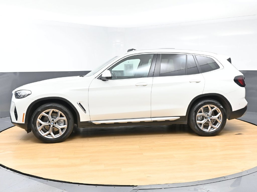 Used 2022 BMW X3 xDrive30i AWD/4WD image 5