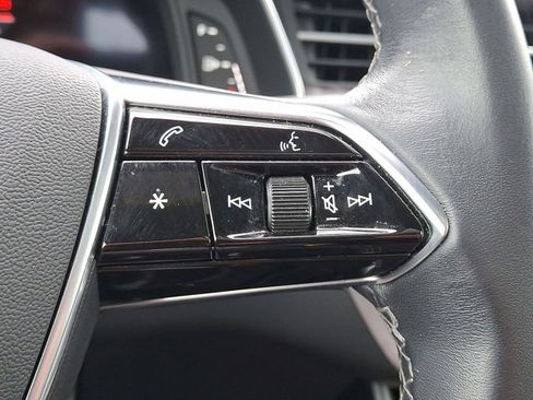 Used 2024 Audi A6 Premium Plus image 19