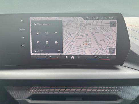 Used 2026 BMW M235i xDrive w/ M Performance Package image 15