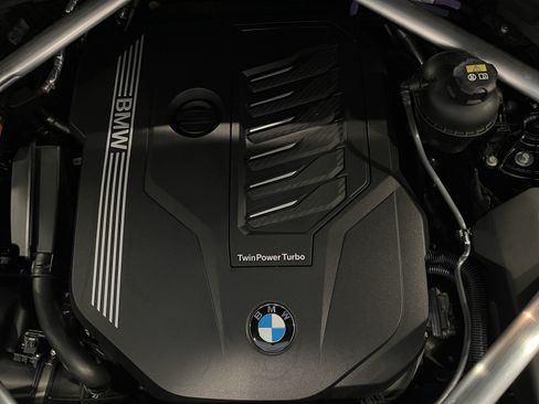 Used 2022 BMW X5 xDrive40i w/ M Sport Package AWD/4WD image 26