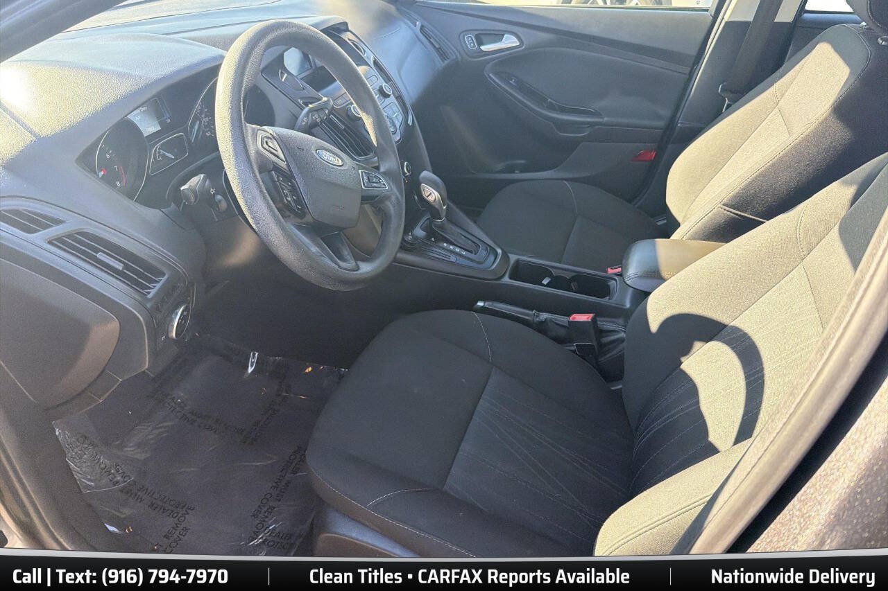 Used 2018 Ford Focus SE FWD image 10