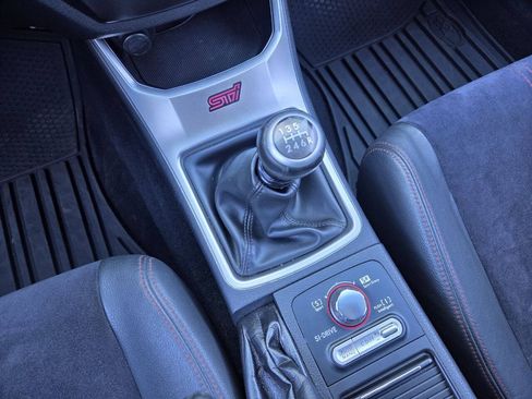 Used 2011 Subaru Impreza WRX STI AWD/4WD image 16