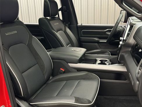 Used 2025 RAM 1500 Laramie w/ Night Edition image 42