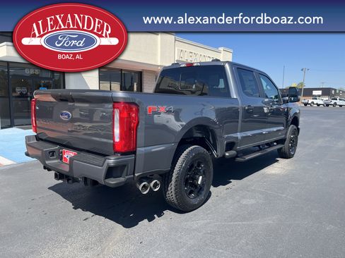 New 2026 Ford F250 XL image 4