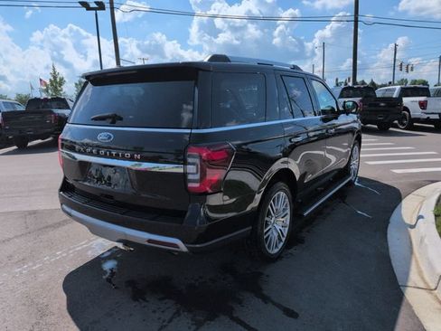 Certified 2023 Ford Expedition Limited AWD/4WD image 5
