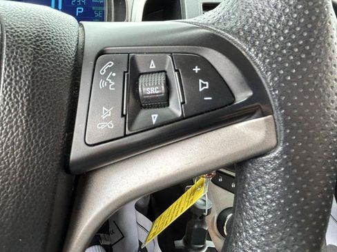 Used 2014 Chevrolet Sonic LT FWD image 19
