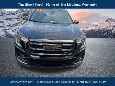 Used 2022 GMC Terrain AT4 w/ Infotainment Package II image 2