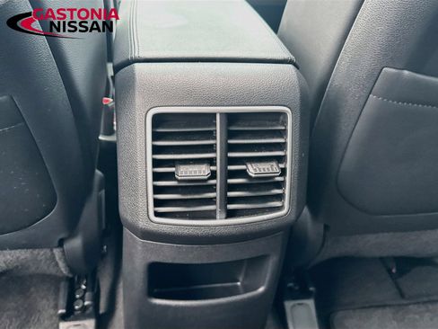 Used 2025 Kia Sportage SX Prestige AWD/4WD image 34