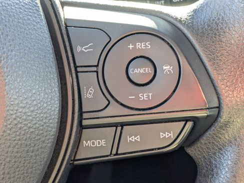 Used 2024 Toyota RAV4 XLE image 20