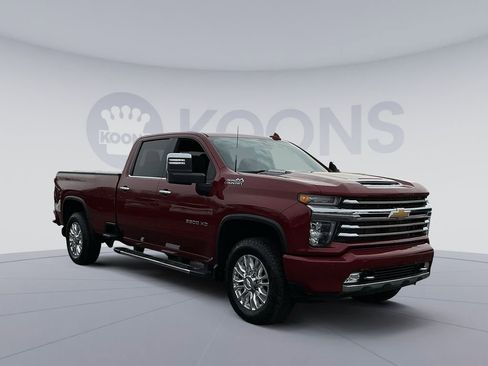 Used 2020 Chevrolet Silverado 3500 High Country image 18