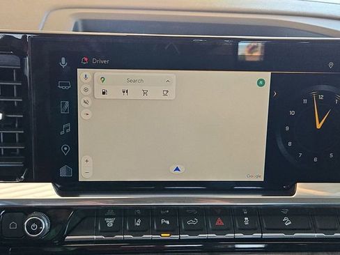 Certified 2025 Chevrolet Silverado 2500 LTZ w/ LTZ Convenience Package image 18