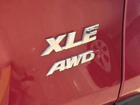 Certified 2022 Toyota RAV4 XLE image 29