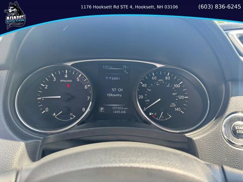 Used 2015 Nissan Rogue SV image 20