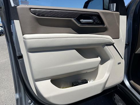 New 2026 GMC Yukon Denali w/ Advanced Technology Package RWD image 10