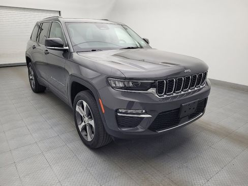 Used 2022 Jeep Grand Cherokee Limited 4xe AWD/4WD image 13