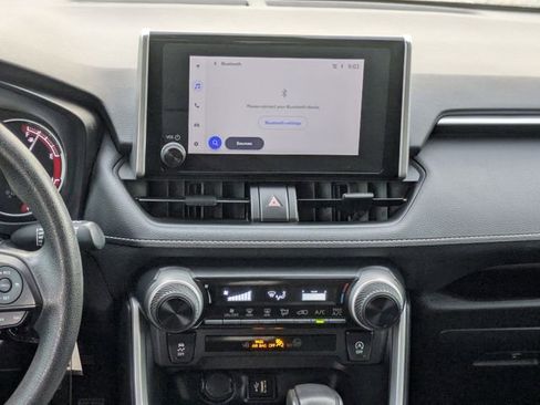 Used 2024 Toyota RAV4 LE image 15