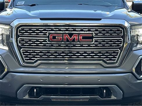 Used 2022 GMC Sierra 1500 Denali w/ Driver Alert Package II image 46