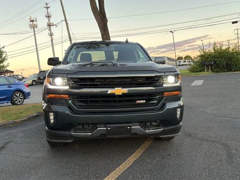 Used 2019 Chevrolet Silverado 1500 LT w/ All Star Edition image 16