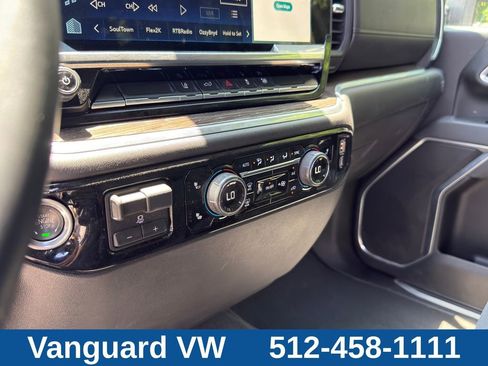Used 2025 Chevrolet Silverado 2500 LT w/ Convenience Package AWD/4WD image 17