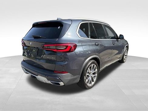Used 2022 BMW X5 xDrive40i AWD/4WD image 4