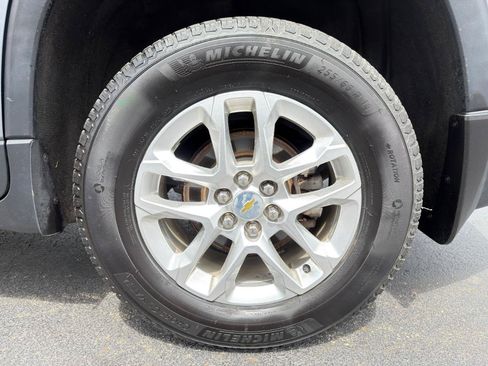 Used 2019 Chevrolet Traverse LT w/ LPO, Floor Liner Package AWD/4WD image 15
