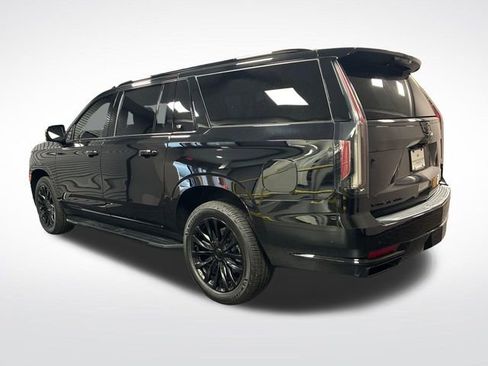 Certified 2023 Cadillac Escalade ESV Premium Luxury AWD/4WD image 3