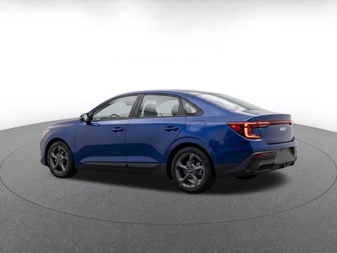 Used 2025 Kia K4 FWD image 7