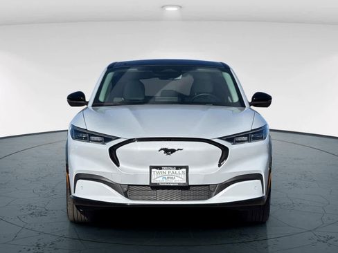 Used 2023 Ford Mustang Mach-E Premium image 10