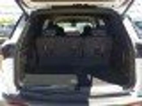 New 2025 Chevrolet Traverse LT image 11