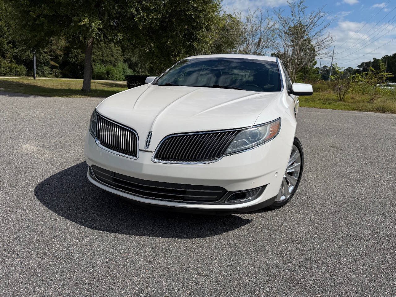 Used 2013 Lincoln MKS AWD image 28