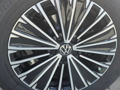 Certified 2026 Volkswagen Tiguan S FWD image 10