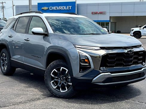 New 2026 Chevrolet Equinox ACTIV w/ Convenience Package III image 2