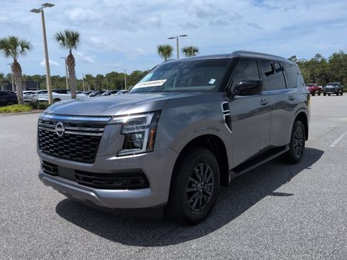 Used 2026 Nissan Armada SV AWD/4WD image 9