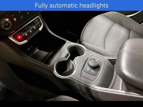 Certified 2024 GMC Terrain SLE image 19