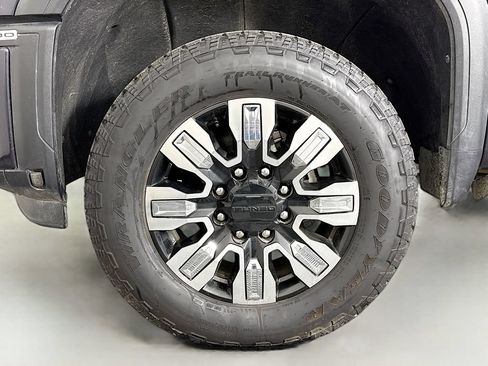 Used 2024 GMC Sierra 2500 Denali w/ Denali Reserve Package AWD/4WD image 33