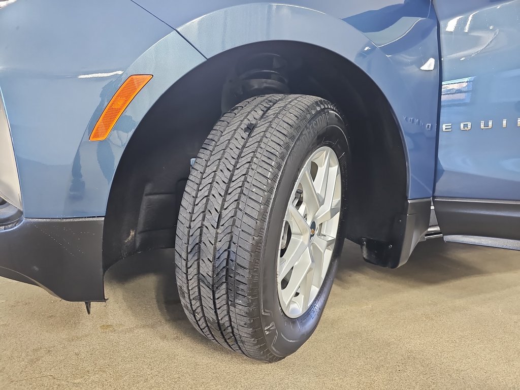 Certified 2024 Chevrolet Equinox LT AWD/4WD image 38