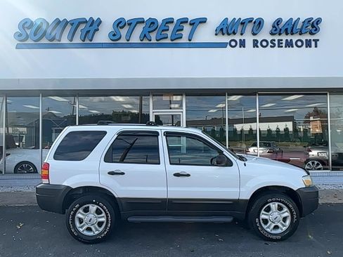 Used 2005 Ford Escape XLT image 1