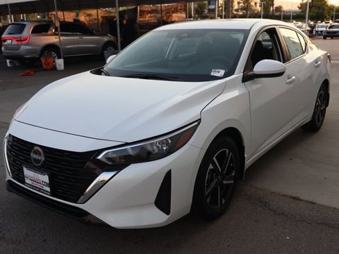 New 2025 Nissan Sentra SV image 8