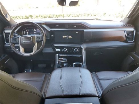 Used 2024 GMC Sierra 1500 Denali image 12