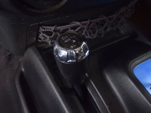 Used 2015 Jeep Wrangler Sahara image 26