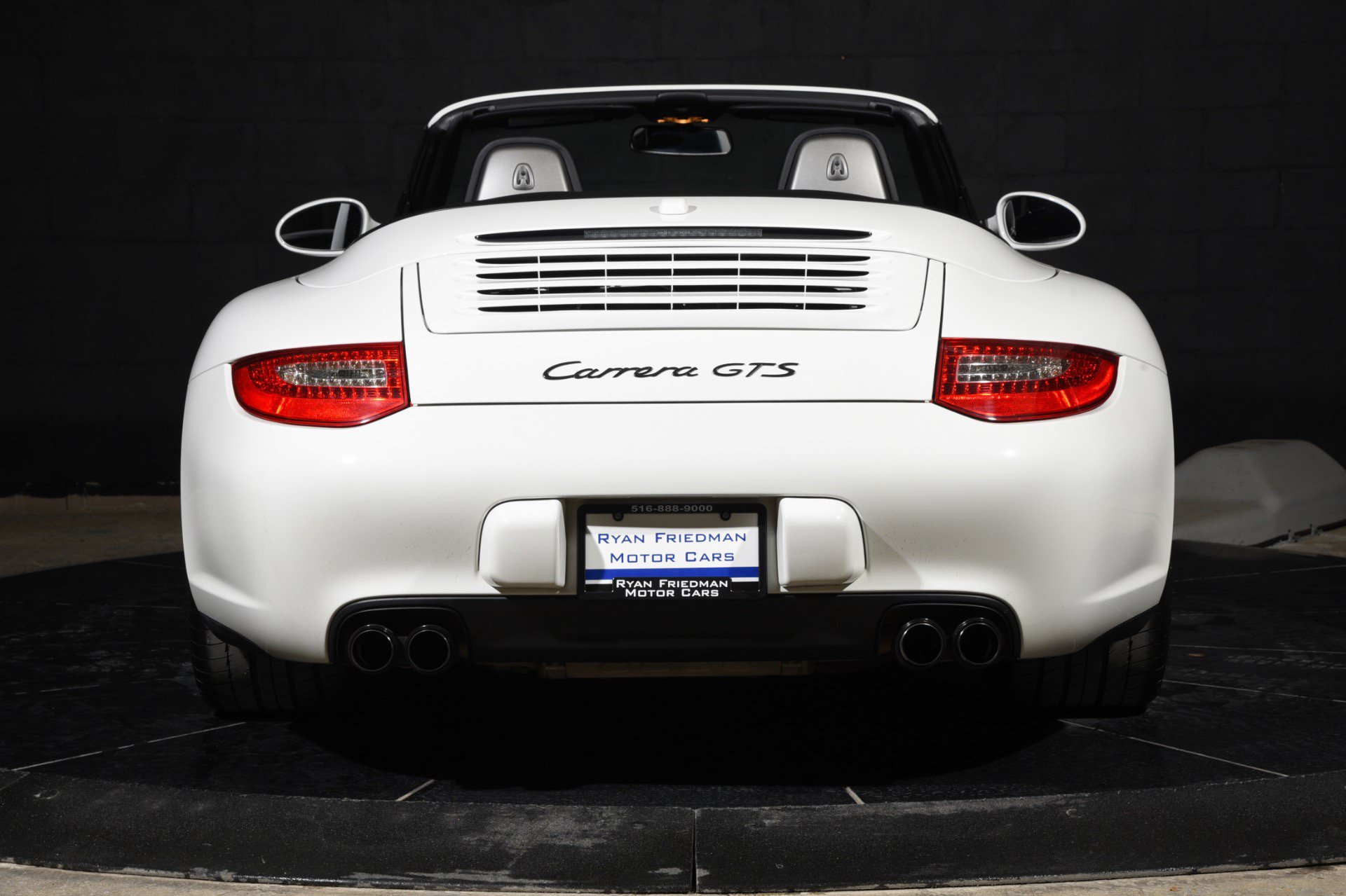 Used 2011 Porsche 911 Carrera GTS RWD image 10