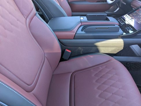 New 2026 INFINITI QX80 Autograph AWD/4WD image 28