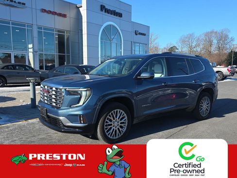 Used 2024 GMC Acadia Denali image 10