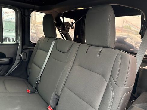 Used 2021 Jeep Wrangler Unlimited Sport AWD/4WD image 20