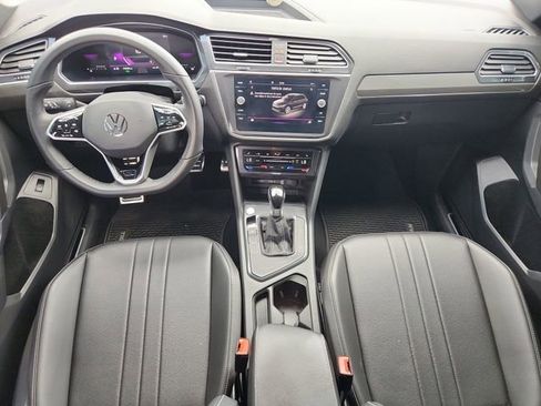 Used 2024 Volkswagen Tiguan SE R-Line FWD image 20