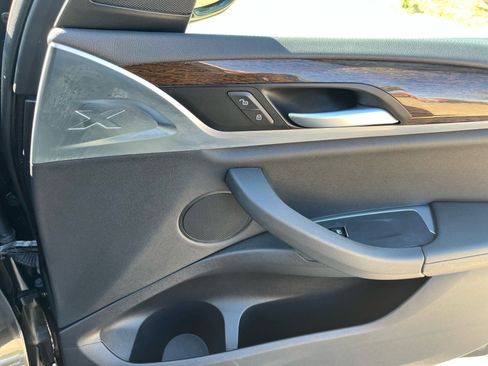 Used 2018 BMW X3 xDrive30i image 17