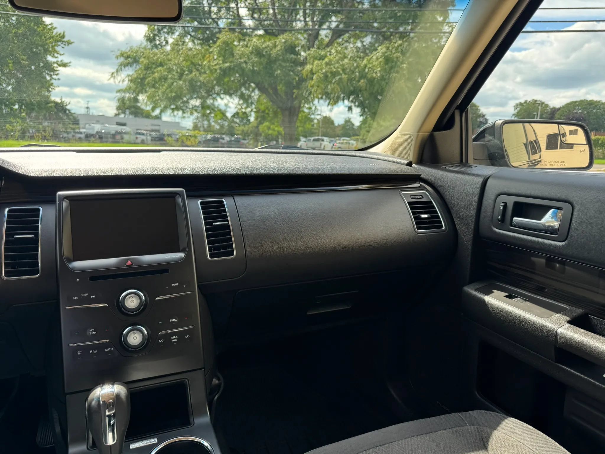 Used 2014 Ford Flex SEL FWD image 16