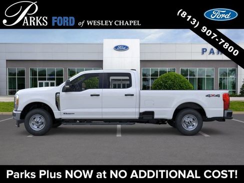New 2026 Ford F250 XL w/ XL Chrome Package image 3