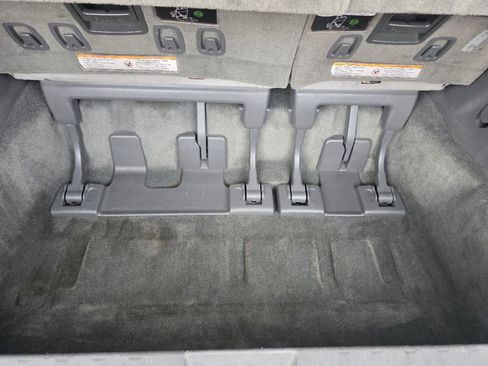 Used 2017 Toyota Sienna XLE w/ XLE Navigation Package image 38